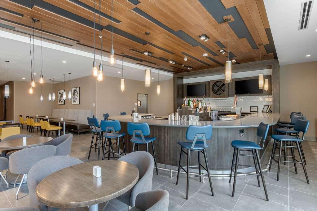Cambria Hotel Mount Pleasant - Чарльстон Ресторан фото